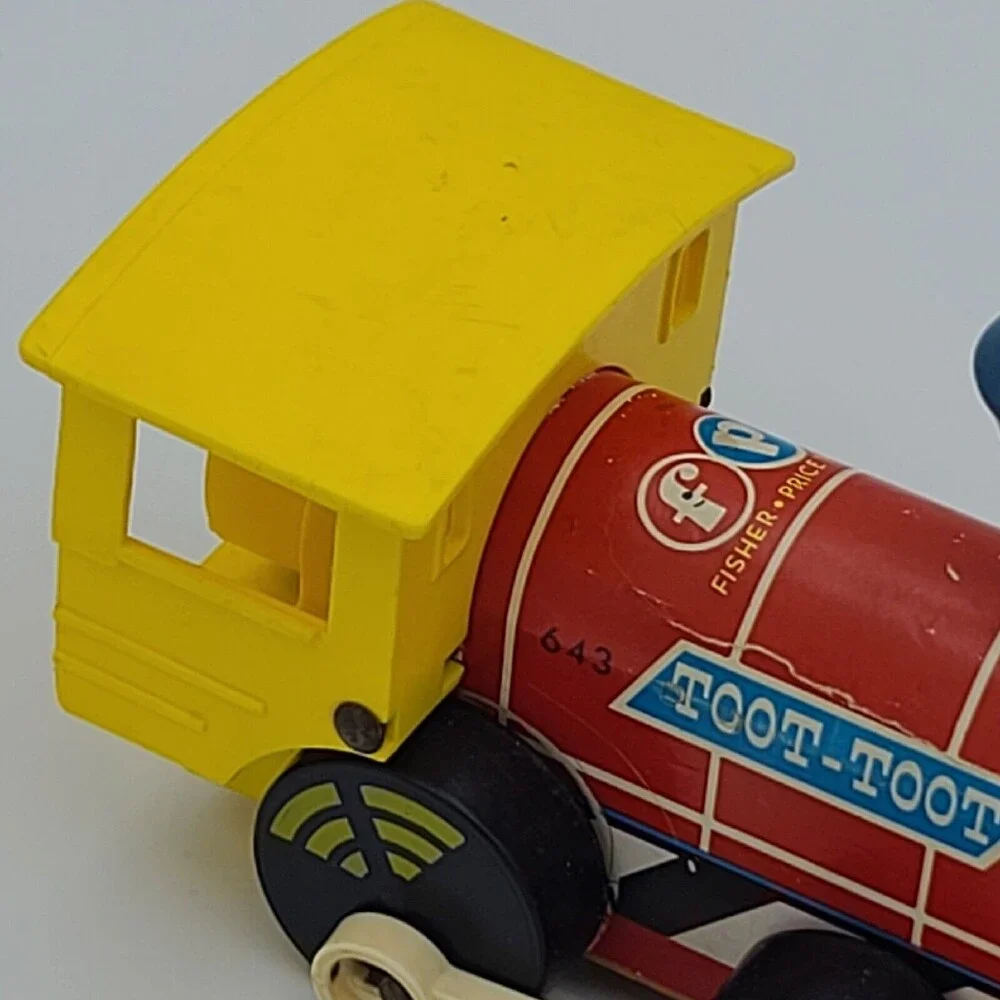 Vintage 1964 Fisher Price 643 Toot-Toot Train Engine Wooden Pull Toy